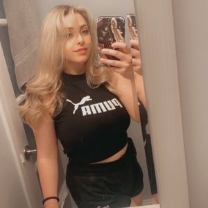 Meet your Posher, Dana